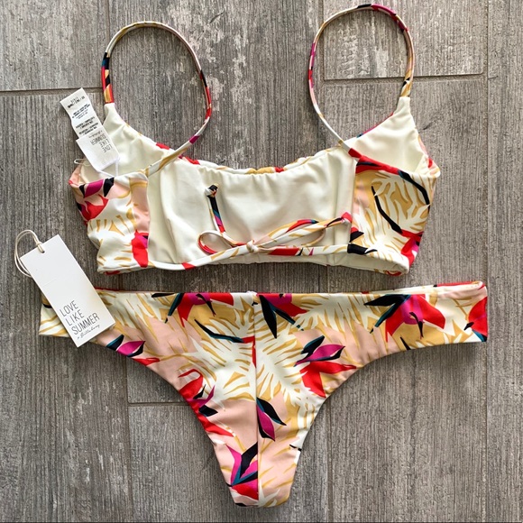 π₯π₯BILLABONG - LOVE LIKE SUMMER TROPIC SETπ₯π₯ - Picture 3 of 5